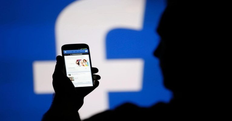 toi-chay-tron-face-book-2025