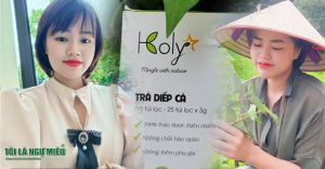 Diệp Anh được nhiều người biết đến với câu giới thiệu ngắn gọn, nhưng ý nghĩa và đáng yêu thế này: "Khởi nghiệp 26 tuổi". Cô nàng khởi nghiệp và được nhiều người biết đến với sản phẩm trà Diếp Cá Holy.