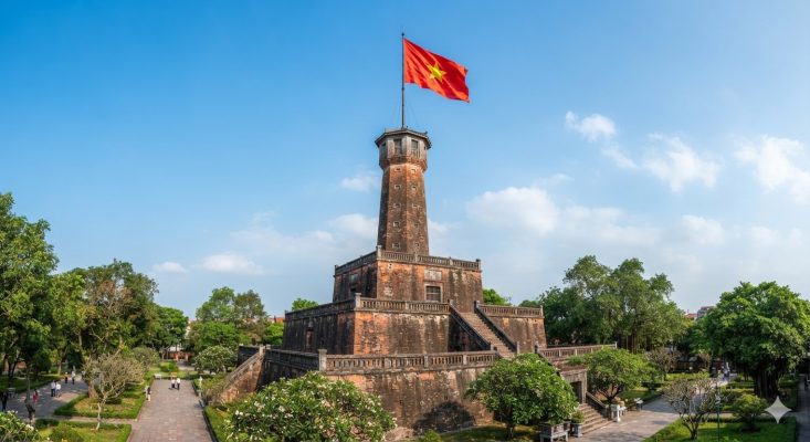 Cột cờ Nam Định không chỉ là một công trình kiến trúc quân sự đặc sắc thời Nguyễn, Kỳ đài Thành Nam còn là biểu tượng văn hóa, niềm tự hào của nhiều thế hệ người dân Nam Định và là một trong số rất ít cột cờ cổ còn được bảo tồn gần như nguyên vẹn ở Việt Nam.