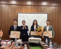 Nhận Giấy khen Ban Chuyên đề Media - Tổng kết năm 2022