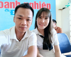 Em My Lan - chụp tại TC Doanh nghiệp & Đầu tư năm 2022